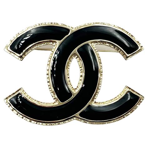 chanel broch|Chanel brooch for sale.